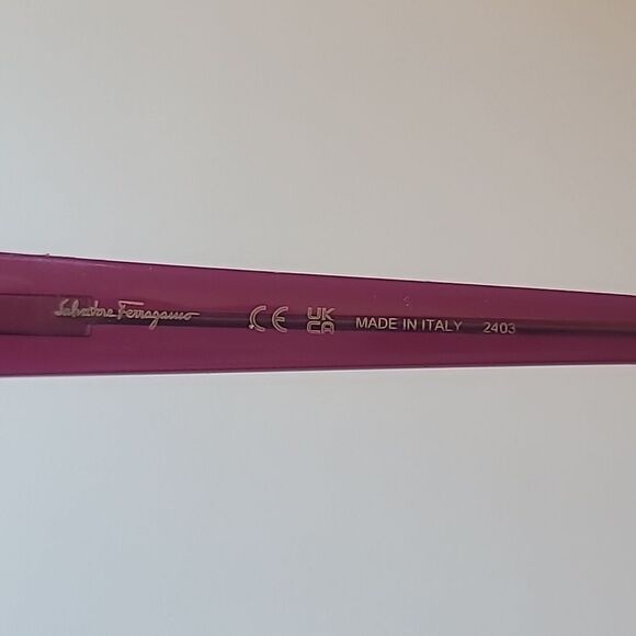 Salvatore Ferragamo Classic Logo Teacup 52mm Round Purple Red Magenta Sunglasses - Picture 8 of 14